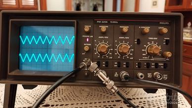 Oscilloscopio analogico Philips PM 3206 – 15 MHz