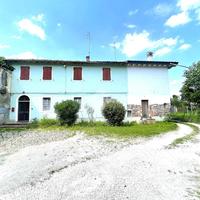 CASA INDIPENDENTE A CASALBUTTANO ED UNITI