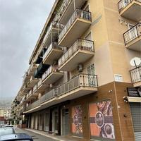 Via Brunelleschi - Locale 2 luci di 155 mq circa