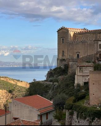Casa Indipendente - Savoca