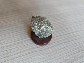 Pirite con Piedistallo
