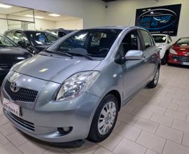 Toyota Yaris 1.4 D-4D DPF 5 porte