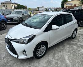 TOYOTA Yaris 1.0 5 porte Active