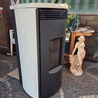 Stufa a pellet Montegrappa Alpina MX16 canalizzata