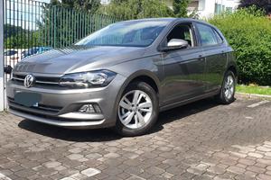 Volkswagen Polo Polo VI  1.0 evo Comfortline