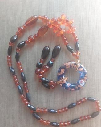 collana con ciondolo in vetro di Murano