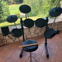 Alesis Turbo Mesh Kit batteria elettronica