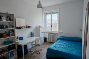 Milano, M5 Ca' Granda, GRANDE CAMERA SINGOLA