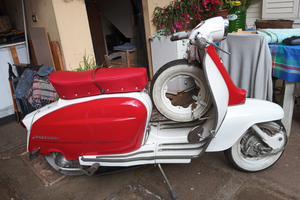 Lambretta innocenti 125