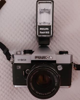 FUJICA ST801 + Flash Philips 