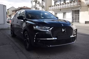 DS7 Crossback BlueHDI 180 aut modello  RIVOLI.