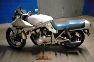 Suzuki Katana 750 1985