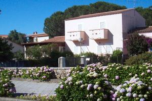 Casa Vacanze (PORTO POZZO/ GALLURA)