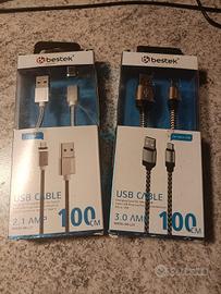 due cavi per il telefono USB-C