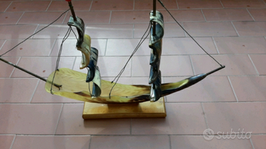 Soprammobile veliero in osso e corno