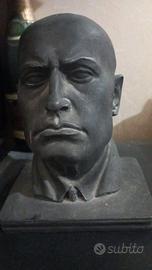Testa Benito Mussolini
