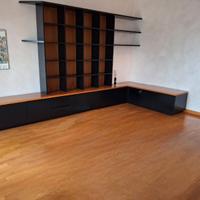 Libreria angolare ideale per soggiorno