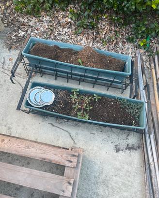 Fioriere con supporto per terrazzo