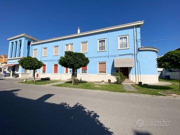 Appartamento di 100 m² con 5 locali a Tresignana