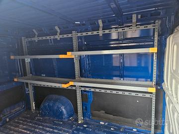 Allestimento furgone peugeot boxer
