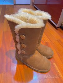UGG Boots K Bailey Button Triplet 1962 n. 33