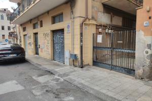 S.Maria di Gesù garage/deposito mq 160