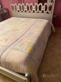 Struttura letto matrimoniale