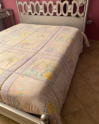Struttura letto matrimoniale