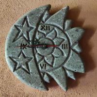 Orologi in pietra sardi