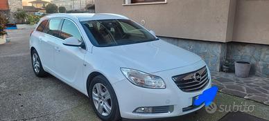 auto opel insegna sv