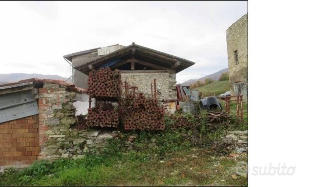 Immobile in asta di 651 m² a Bettola - Altro