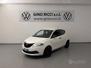 Lancia Ypsilon 1.0 FireFly 5 porte S&S Hybrid...