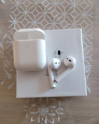 Apple AirPods (2ª generazione)