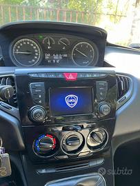 Lancia Ypsilon 1.3 Multijet 95 CV (2017)