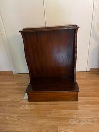 Antico inginocchiatoio