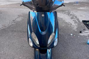 Yamaha majesty 180