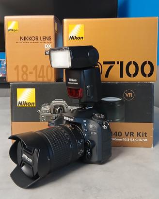 NIKON D.7100 Kit