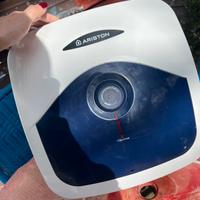 Scalda acqua ariston