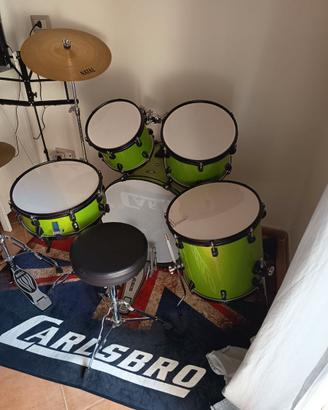 🥁 BATTERIA NATAL VERDE – Come nuova