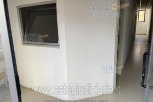 Negozio Loreto Aprutino [A4329291]