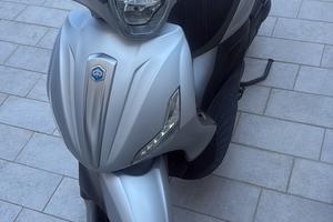 Beverly 300 S i.e. ABS-ASR vers. 2017