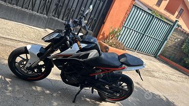 Ktm duke 125