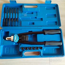 pinza rivettatrice