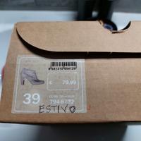 Stivaletto bata estivo beige n.39