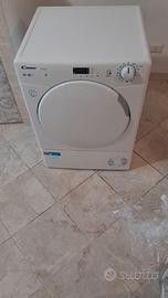 Asciugatrice usata 6 mesi.