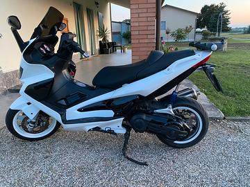 Gilera nexus 500