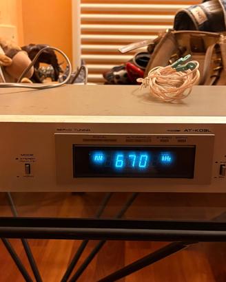 AKAI FM AM STEREO TUNER ( Modello AT-K03L) Anni 80