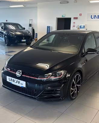 VOLKSWAGEN Golf GTI 2.000 BENZINA 245 CV PERFORM