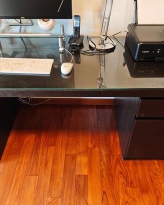 Scrivania Ikea Malm nero wengé con cassettiera