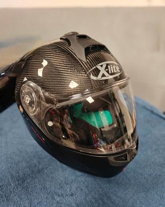 Casco X-lite carbon modulare.